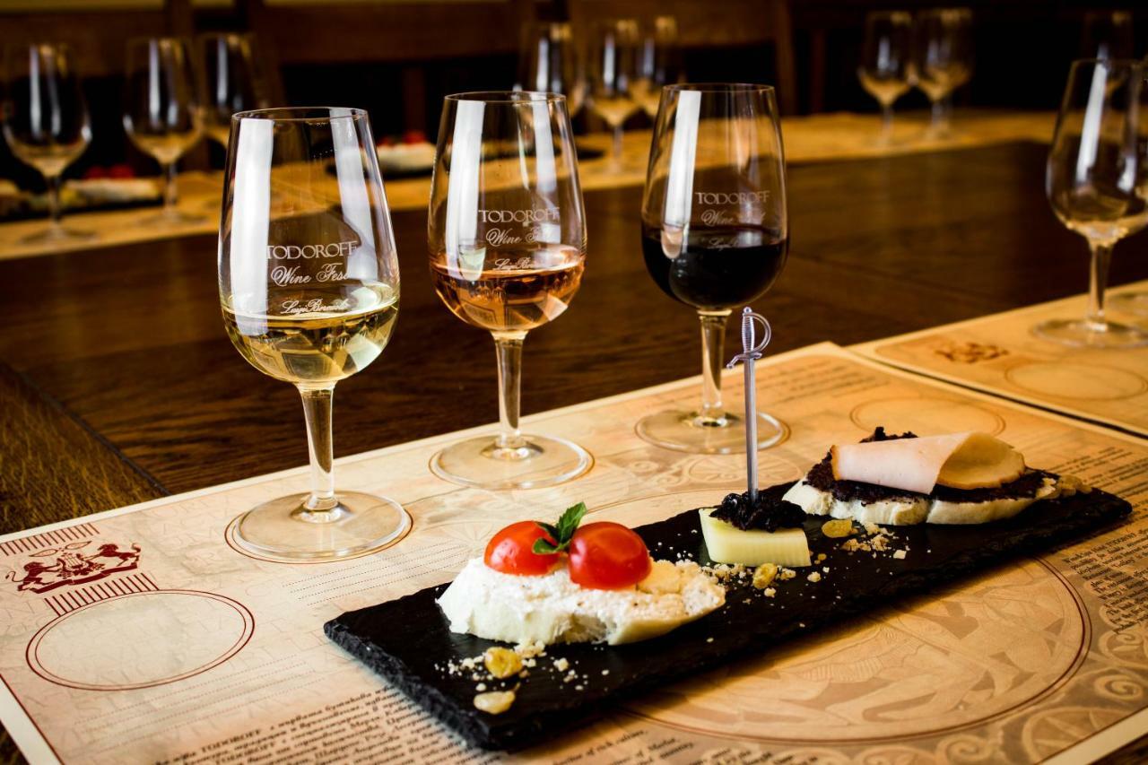 Todoroff Wine Residence Bresztovica Kültér fotó