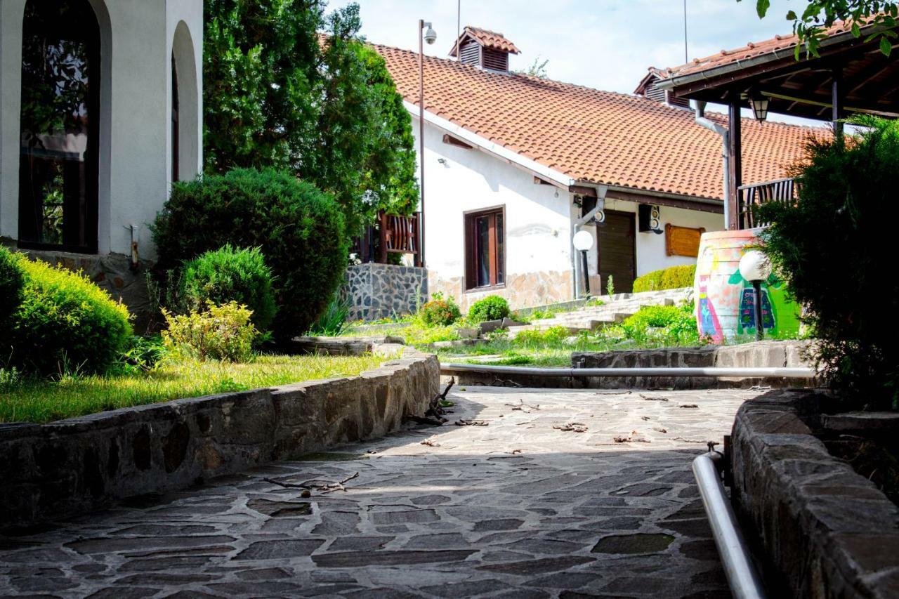 Todoroff Wine Residence Bresztovica Kültér fotó